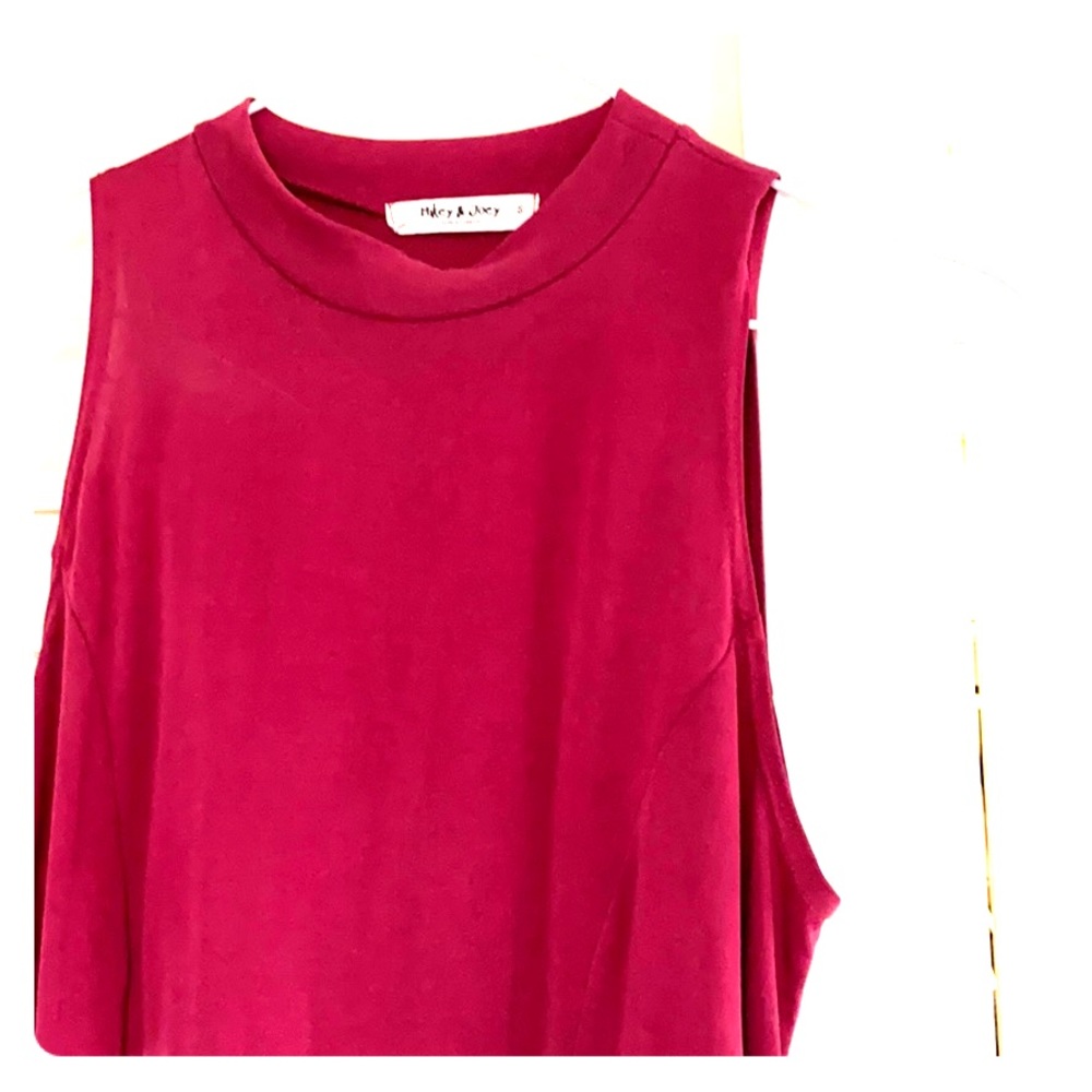 Crop top with scissor lines—wear underneath blouse